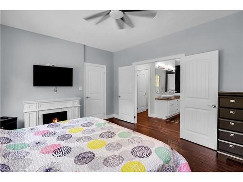 9 Alves Lane, Seguin, ON - Indoor Photo Showing Bedroom