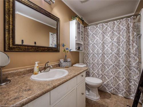 1-594 Durham Crescent, Woodstock, ON - Indoor Photo Showing Bathroom