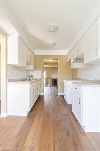 19-503 Highway 8 Highway, Stoney Creek, ON - Indoor Photo Showing Kitchen