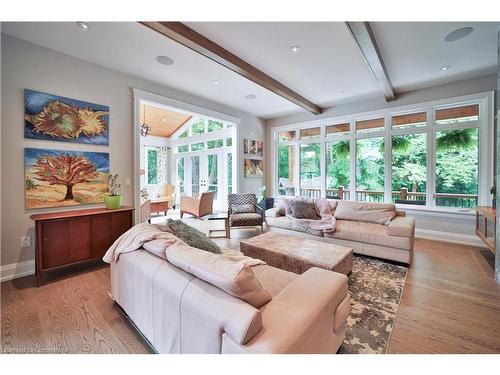 298 Shoreview Road, Burlington, ON - Indoor Photo Showing Living Room