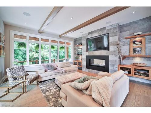 298 Shoreview Road, Burlington, ON - Indoor Photo Showing Living Room With Fireplace