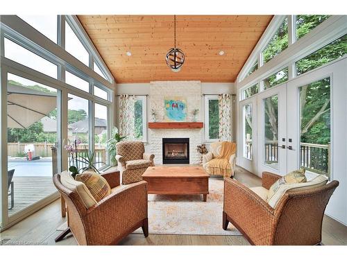 298 Shoreview Road, Burlington, ON - Indoor Photo Showing Living Room With Fireplace