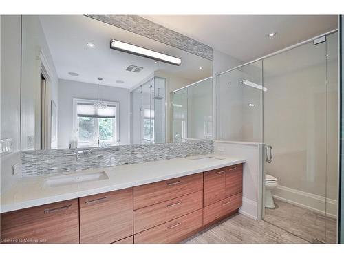 298 Shoreview Road, Burlington, ON - Indoor Photo Showing Bathroom