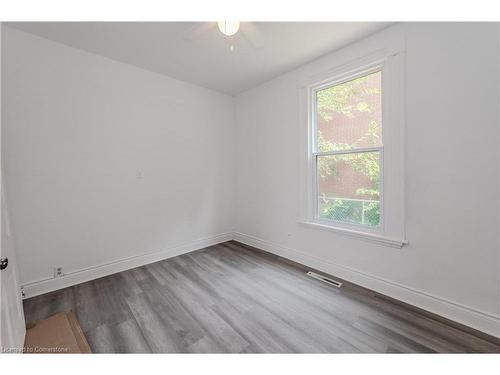 51 Baldwin Avenue, Brantford, ON - Indoor Photo Showing Other Room