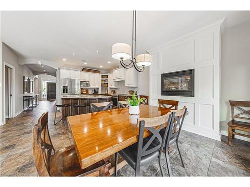 178 Brookhaven Court, Welland, ON - Indoor Photo Showing Dining Room