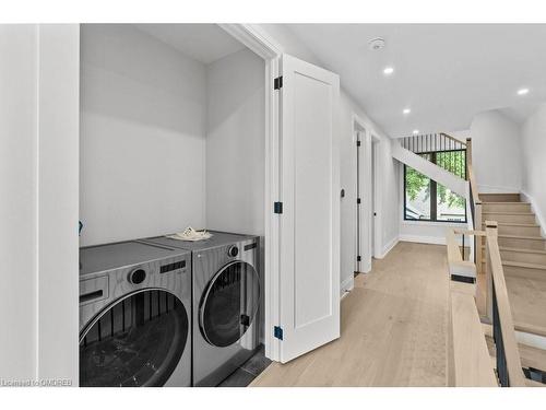 21 Clare Avenue, Hamilton, ON - Indoor Photo Showing Laundry Room