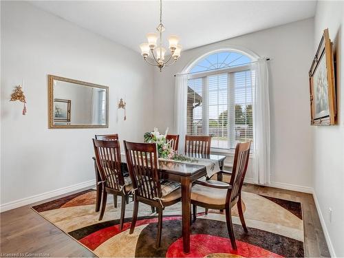 6 Kim Lane, Waterford, ON - Indoor Photo Showing Dining Room