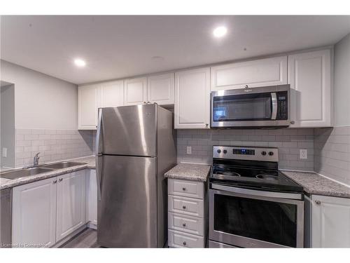 Lower-244 Upper Paradise Road, Hamilton, ON - Indoor Photo Showing Kitchen With Double Sink With Upgraded Kitchen