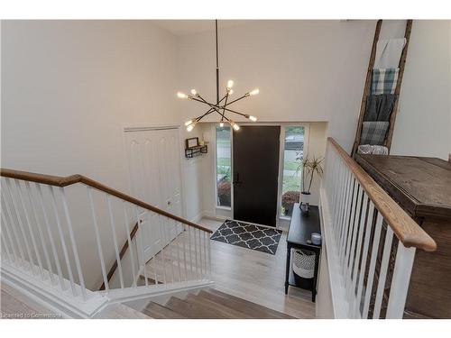 1891 Heather Hills Drive, Burlington, ON - Indoor Photo Showing Other Room