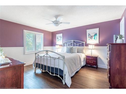 48 Karsh Crescent, Waterdown, ON - Indoor Photo Showing Bedroom