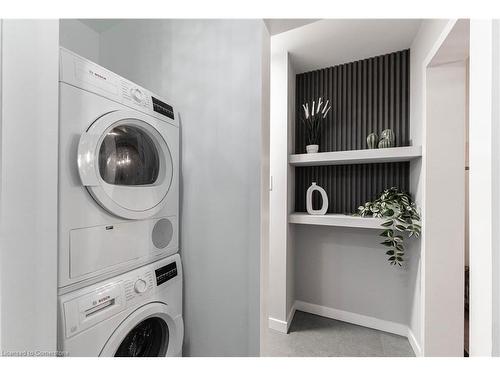 329 Main Street W, Hamilton, ON - Indoor Photo Showing Laundry Room