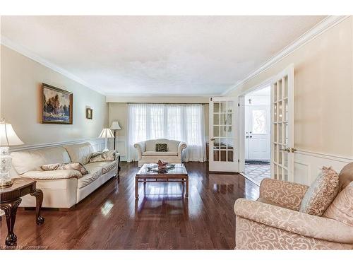 2163 Alconbury Crescent, Burlington, ON - Indoor Photo Showing Living Room