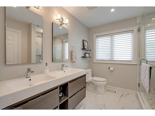 1407 Bayshire Drive, Halton, ON - Indoor Photo Showing Bathroom