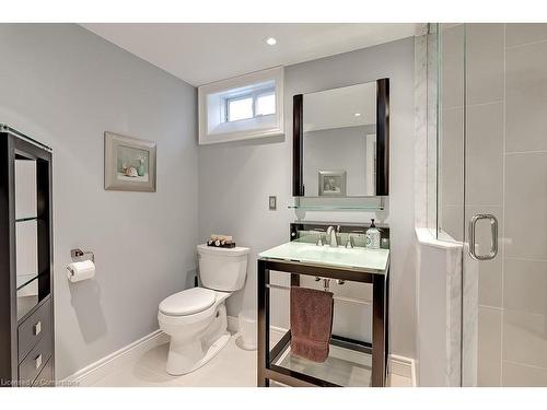 1407 Bayshire Drive, Halton, ON - Indoor Photo Showing Bathroom