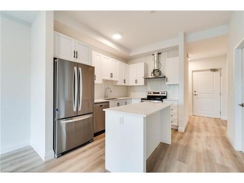 405-153 Wilson Street W, Ancaster, ON - Indoor Photo Showing Kitchen With Upgraded Kitchen