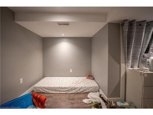 163 Emerald Street N, Hamilton, ON - Indoor Photo Showing Bedroom