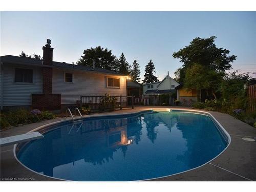 4 Joya Place, Dundas, ON - Outdoor With In Ground Pool With Backyard