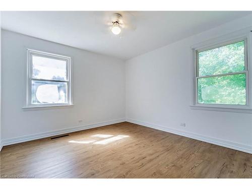 355 Bernard Avenue, Ridgeway, ON - Indoor Photo Showing Other Room