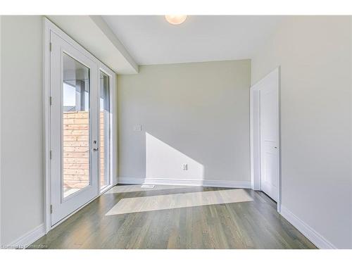 8-2273 Turnberry Road, Burlington, ON - Indoor Photo Showing Other Room