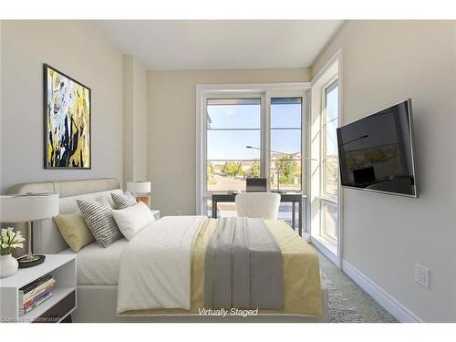 8-2273 Turnberry Road, Burlington, ON - Indoor Photo Showing Bedroom