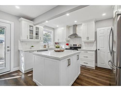 177 Fairfield Avenue, Hamilton, ON - Indoor Photo Showing Kitchen With Upgraded Kitchen