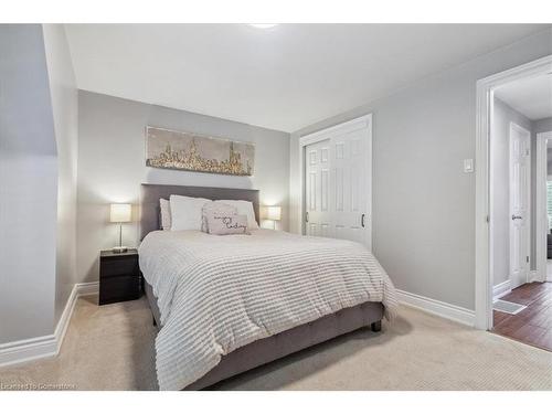 177 Fairfield Avenue, Hamilton, ON - Indoor Photo Showing Bedroom