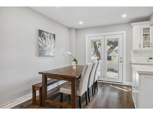 177 Fairfield Avenue, Hamilton, ON - Indoor Photo Showing Dining Room