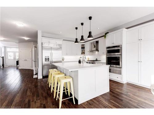 66 Sexton Crescent, Ancaster, ON - Indoor Photo Showing Kitchen With Upgraded Kitchen