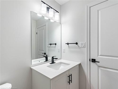 23 Sentinel Lane, Hamilton, ON - Indoor Photo Showing Bathroom