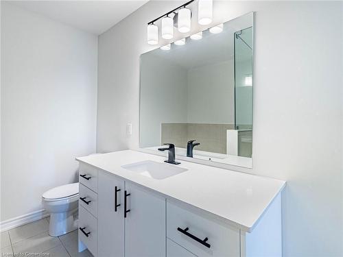 23 Sentinel Lane, Hamilton, ON - Indoor Photo Showing Bathroom