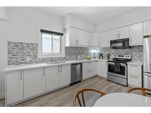 350 John Street N, Hamilton, ON - Indoor Photo Showing Kitchen With Stainless Steel Kitchen With Upgraded Kitchen