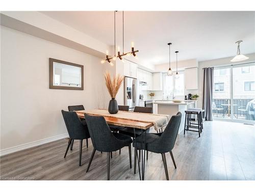 149-1890 Rymal Road E, Hamilton, ON - Indoor Photo Showing Dining Room