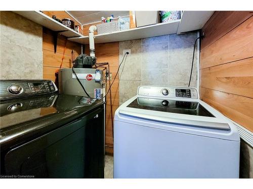 310 Rawdon Street, Brantford, ON - Indoor Photo Showing Laundry Room