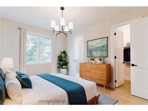 1 West Avenue, Stoney Creek, ON - Indoor Photo Showing Bedroom