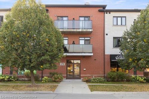 317-170 Rockhaven Lane, Waterdown, ON - Outdoor With Balcony