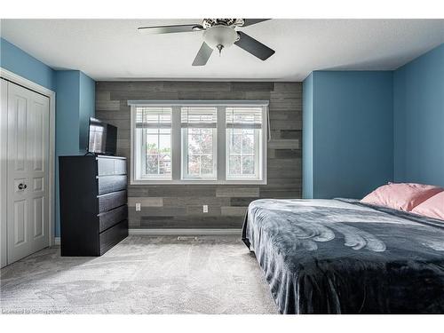 43 Flynn Court, St. Catharines, ON - Indoor Photo Showing Bedroom