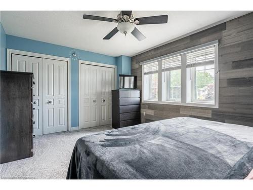 43 Flynn Court, St. Catharines, ON - Indoor Photo Showing Bedroom