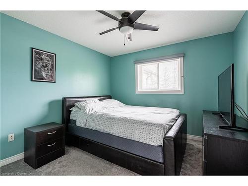 43 Flynn Court, St. Catharines, ON - Indoor Photo Showing Bedroom