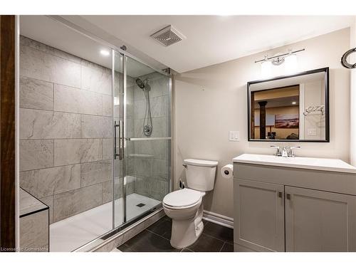 43 Flynn Court, St. Catharines, ON - Indoor Photo Showing Bathroom