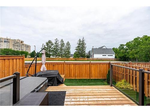 43 Flynn Court, St. Catharines, ON - Outdoor With Deck Patio Veranda