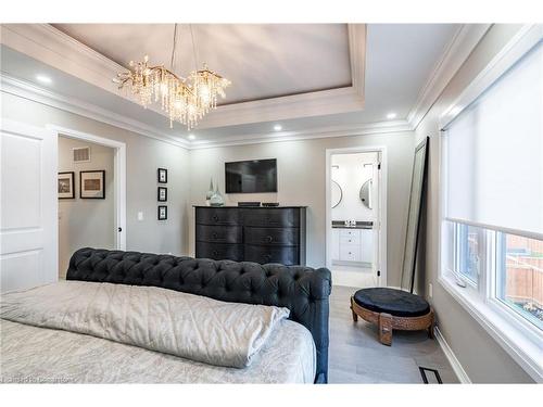 128 Fairey Crescent, Mount Hope, ON - Indoor Photo Showing Bedroom