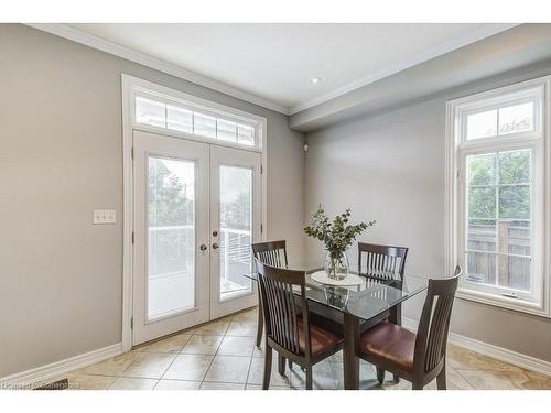 4 Truedell Circle, Waterdown, ON - Indoor Photo Showing Dining Room