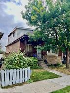 292 Fairfield Avenue  Hamilton, ON L8H 5H6