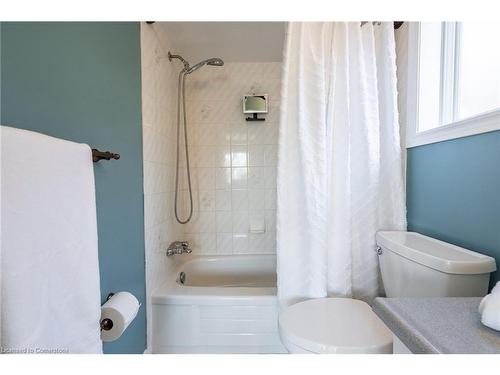 5740 Stibbard Road, Mississauga, ON - Indoor Photo Showing Bathroom