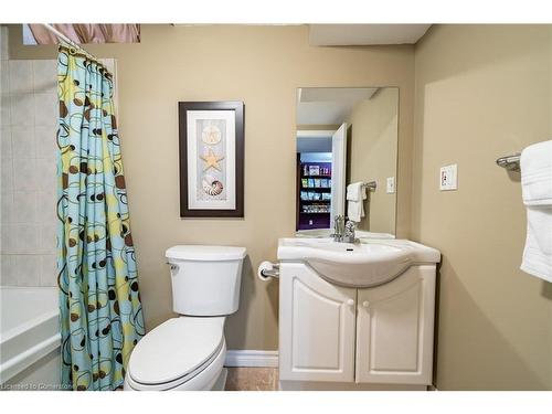 5740 Stibbard Road, Mississauga, ON - Indoor Photo Showing Bathroom