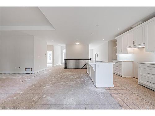 63 Cesar Place, Ancaster, ON - Indoor Photo Showing Kitchen