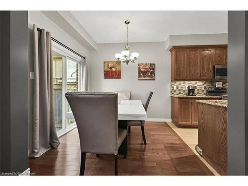 35 Willowbanks Terrace, Hamilton, ON - Indoor Photo Showing Dining Room