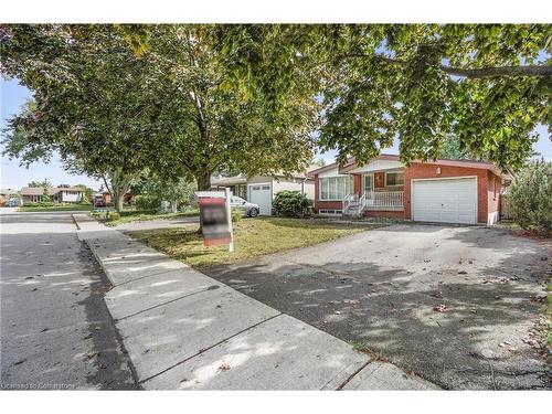 38 Dubarry Boulevard, Hamilton, ON - Outdoor