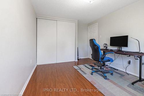 112-2555 Thomas Street, Mississauga, ON - Indoor Photo Showing Office