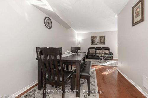 112-2555 Thomas Street, Mississauga, ON - Indoor Photo Showing Dining Room